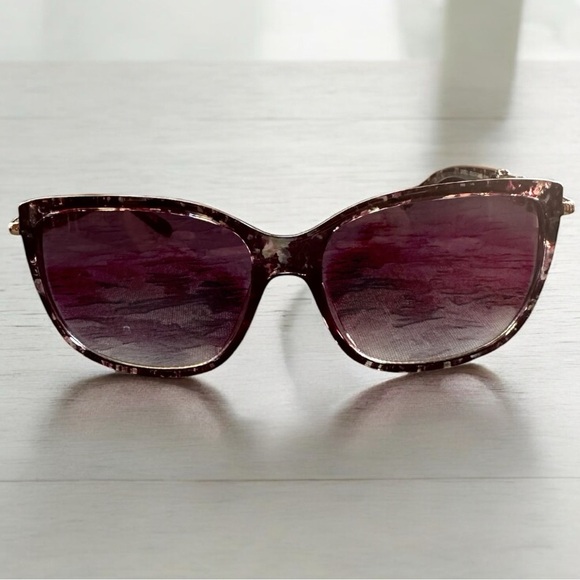 Foster Grant (1pr) & 3 pairs unbranded Sunglasses tortoise shell, floral & black - Picture 3 of 12